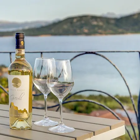 Maria - Capo D'orso - And Holiday home Palau